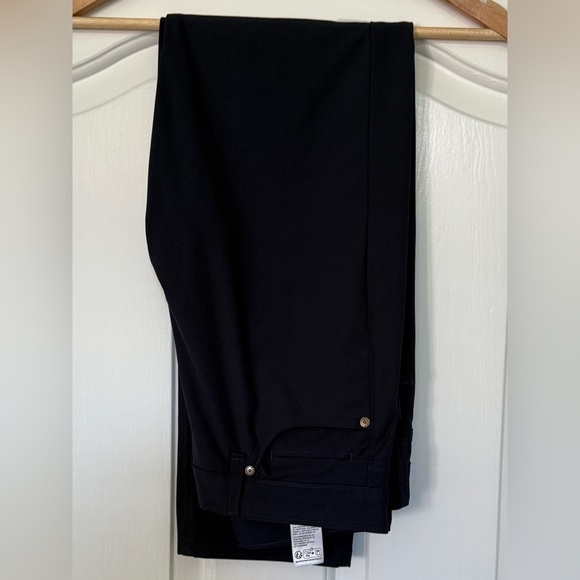 Levi’s 511 Slim Fit Pants Navy Blue W30 L30 Engineered for Movement - Picture 12 of 12